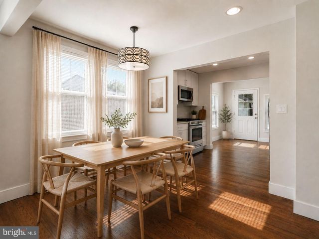 1011 PAUL DR, Rockville, MD 20851