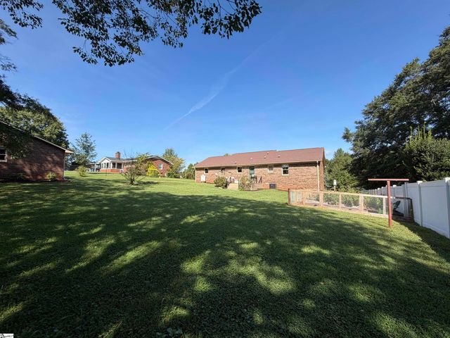 103 N Johnson Street, Landrum, SC 29356