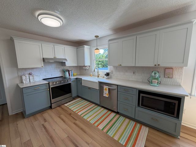 103 N Johnson Street, Landrum, SC 29356
