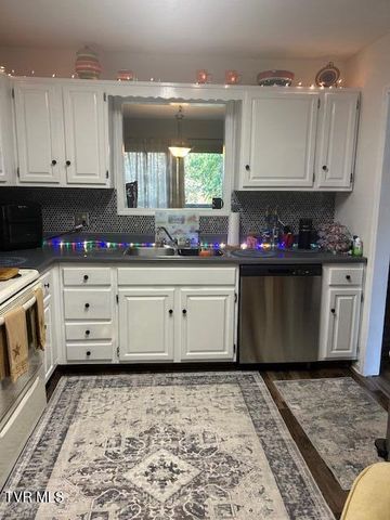 1066 Pebble Drive 1066, Bristol, VA 24201