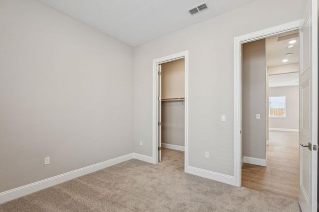 9107 Colzie Ct, Elk Grove, CA 95624