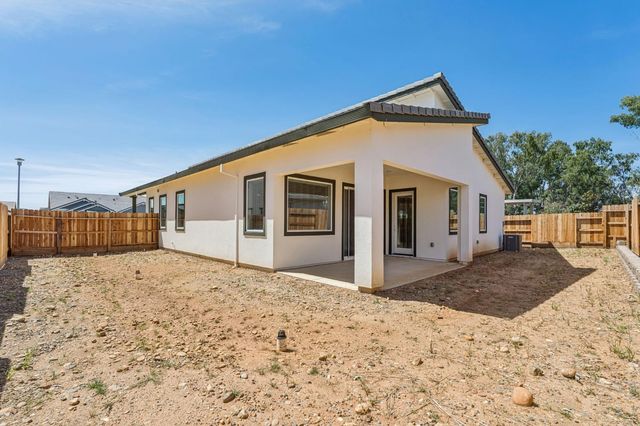 9107 Colzie Ct, Elk Grove, CA 95624
