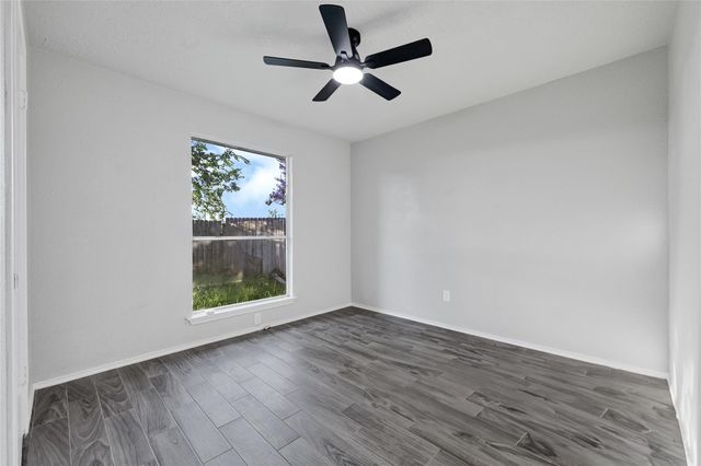 7022 Plaza Del Sol Drive, Houston, TX 77083