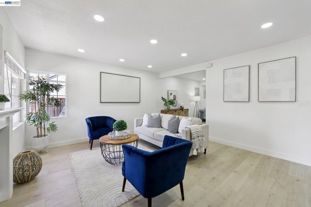 41330 Roberts Ave, Fremont, CA 94538