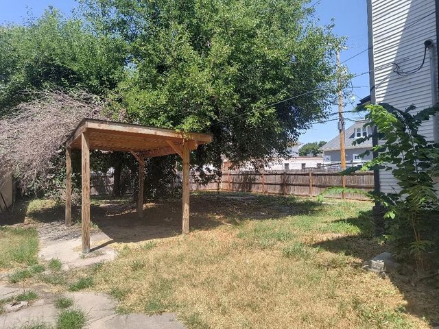 115 S Chautauqua Ave, Wichita, KS 67211