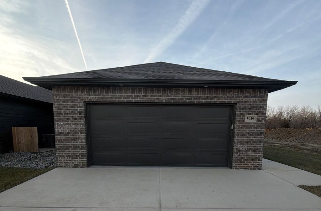 5029 N Fairmount Ave, Wichita, KS 67220