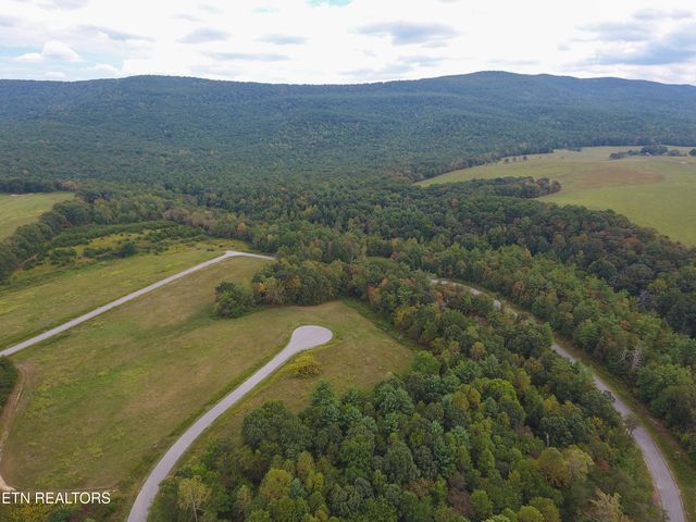 Noah Lane, Crossville, TN 38555