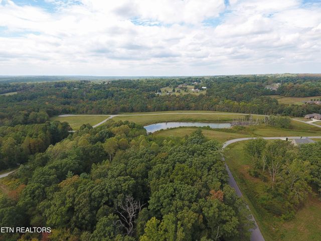 Noah Lane, Crossville, TN 38555