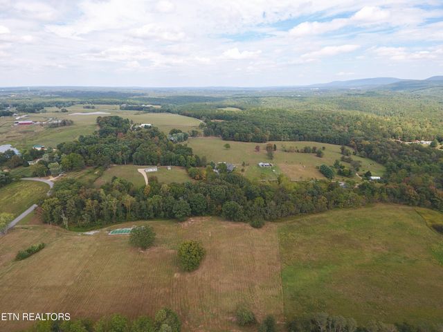 Noah Lane, Crossville, TN 38555