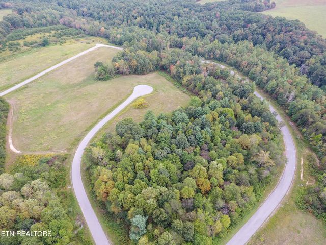 Noah Lane, Crossville, TN 38555