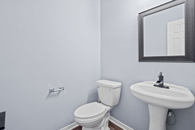 305 Creekside Drive, Anna, TX 75409