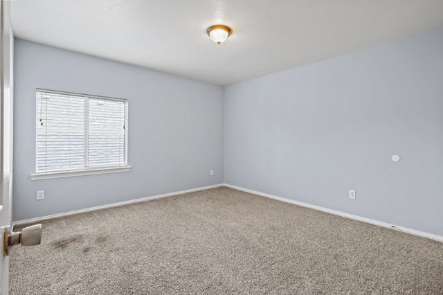 305 Creekside Drive, Anna, TX 75409