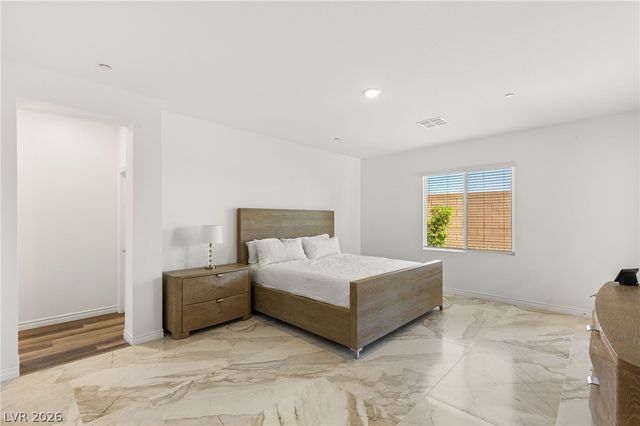 3489 Lamberto Cliff Way, Henderson, NV 89044