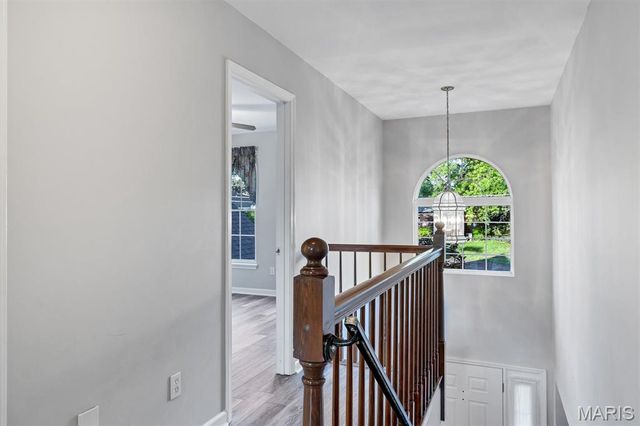 8679 General Grant Lane, Crestwood, MO 63123