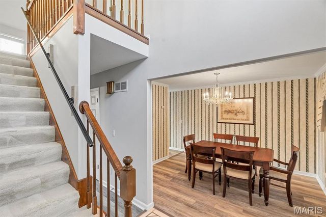 8679 General Grant Lane, Crestwood, MO 63123