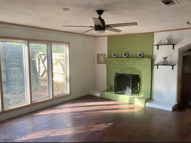 2871 Woodside Drive, Jackson, MS 39212