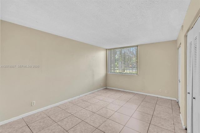 10765 Cleary Boulevard 104, Plantation, FL 33324