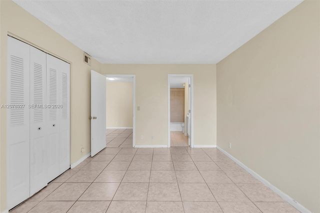 10765 Cleary Boulevard 104, Plantation, FL 33324