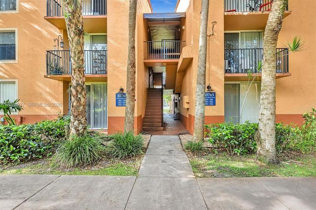 10765 Cleary Boulevard 104, Plantation, FL 33324