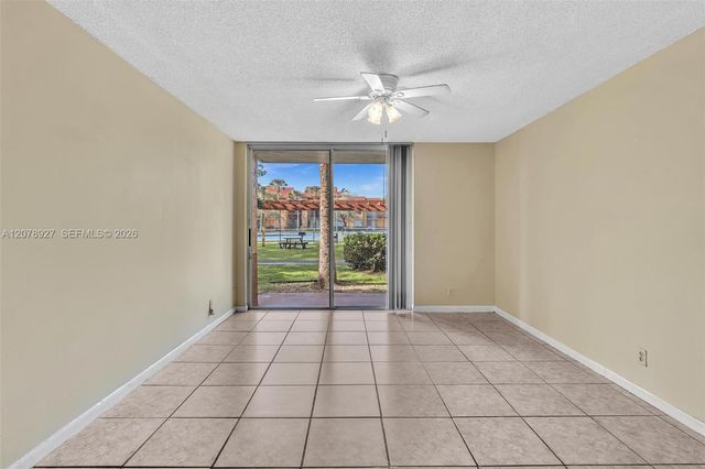 10765 Cleary Boulevard 104, Plantation, FL 33324