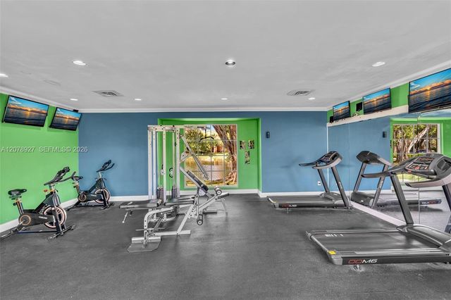 10765 Cleary Boulevard 104, Plantation, FL 33324