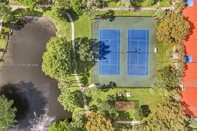 10765 Cleary Boulevard 104, Plantation, FL 33324
