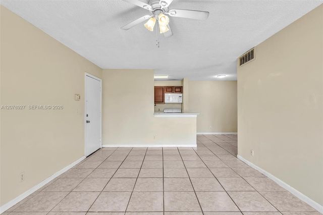10765 Cleary Boulevard 104, Plantation, FL 33324