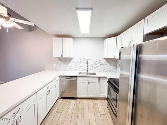 8055 E THOMAS Road E109, Scottsdale, AZ 85251