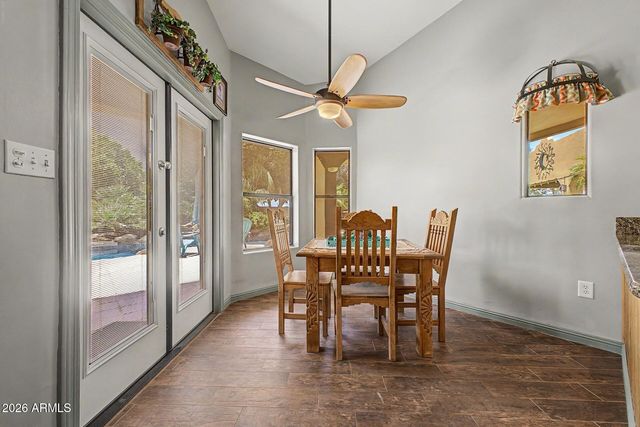 23712 N 104th Avenue, Peoria, AZ 85383