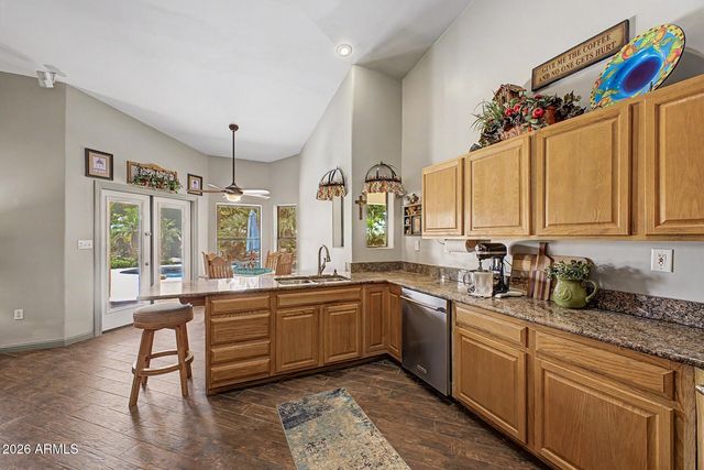 23712 N 104th Avenue, Peoria, AZ 85383