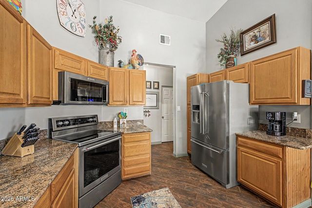 23712 N 104th Avenue, Peoria, AZ 85383