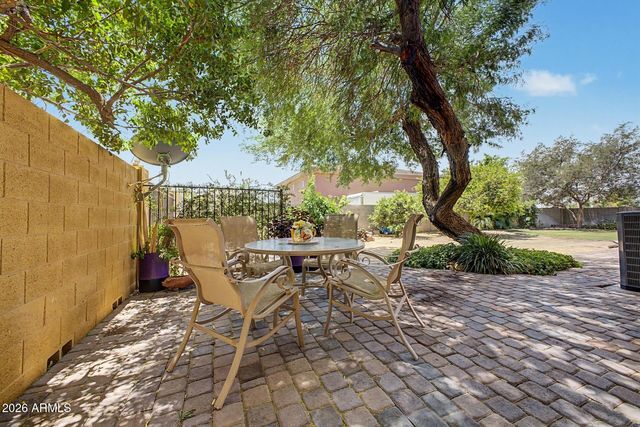 23712 N 104th Avenue, Peoria, AZ 85383