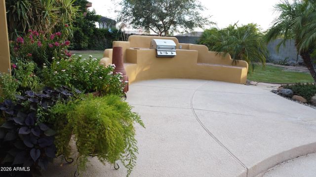 23712 N 104th Avenue, Peoria, AZ 85383