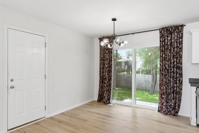 1717 Court Street, Adel, IA 50003