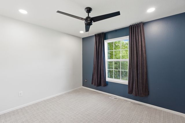 1717 Court Street, Adel, IA 50003