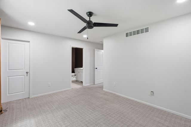 1717 Court Street, Adel, IA 50003