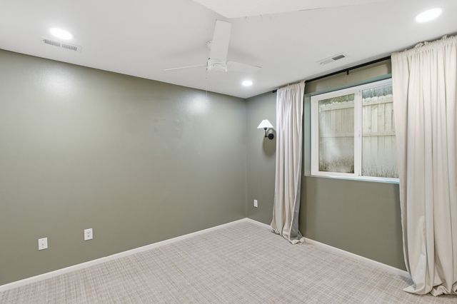 1717 Court Street, Adel, IA 50003
