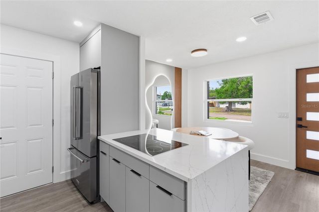 6713 S MASCOTTE STREET, Tampa, FL 33616