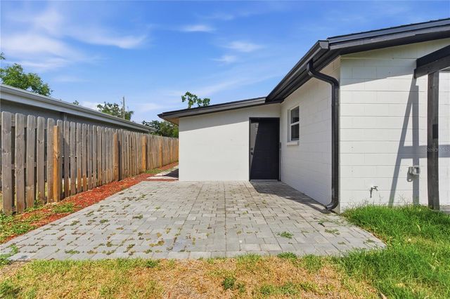 6713 S MASCOTTE STREET, Tampa, FL 33616