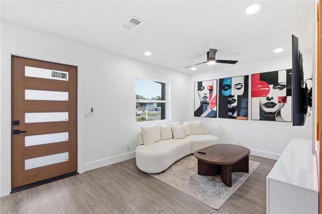6713 S MASCOTTE STREET, Tampa, FL 33616