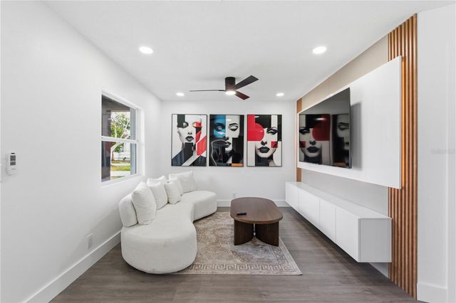 6713 S MASCOTTE STREET, Tampa, FL 33616