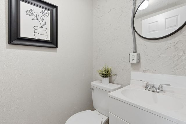 500 S Warren Avenue, Springfield, MO 65806