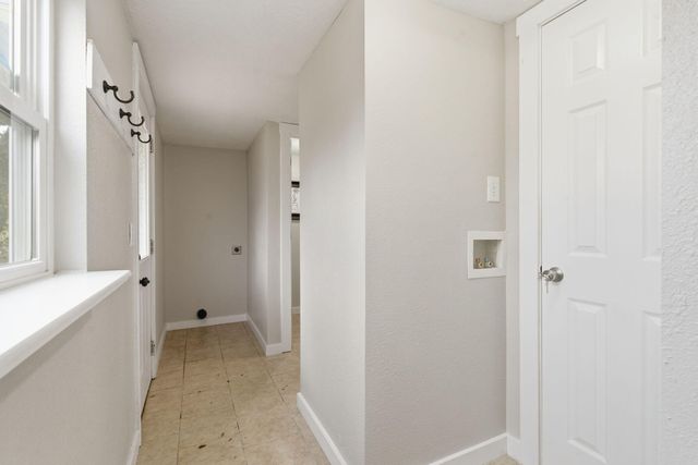 500 S Warren Avenue, Springfield, MO 65806