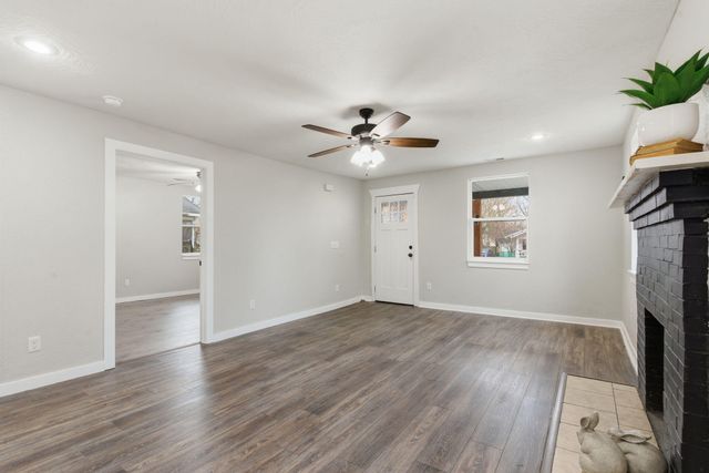 500 S Warren Avenue, Springfield, MO 65806