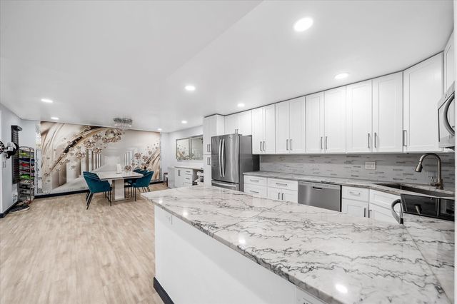 13790 Oneida Drive B1, Delray Beach, FL 33446