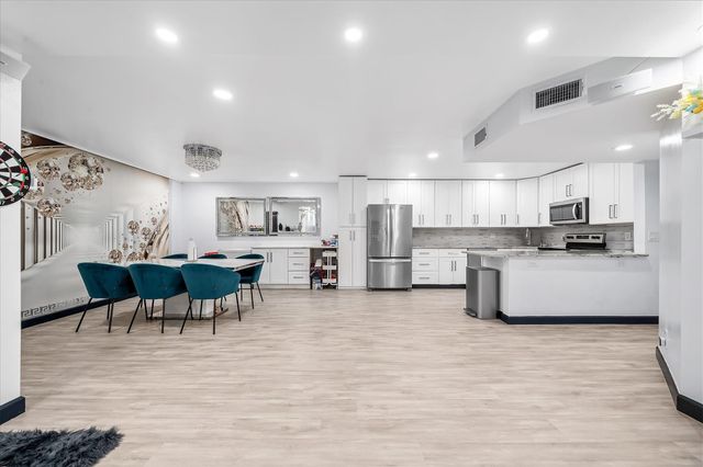 13790 Oneida Drive B1, Delray Beach, FL 33446