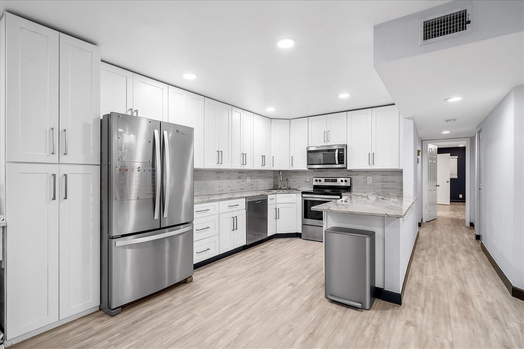 13790 Oneida Drive B1, Delray Beach, FL 33446