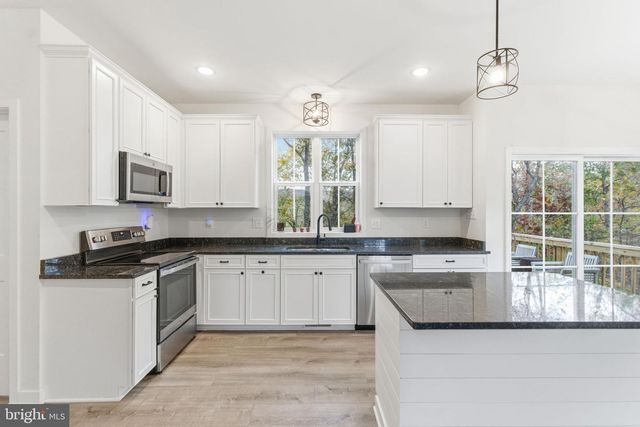 194 NEMACOLIN TRL, Hedgesville, WV 25427