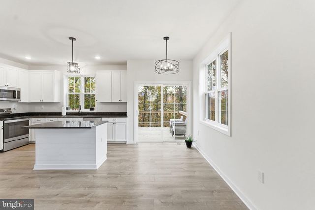 194 NEMACOLIN TRL, Hedgesville, WV 25427