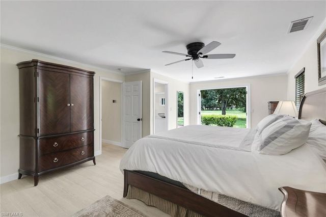 5100 Mahogany Ridge DR, Naples, FL 34119